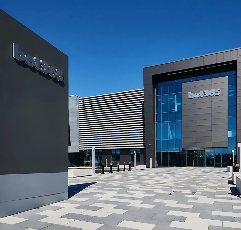 狼队借得,万英镑增强,财务流动性,中彩网彩票,互动竞猜平台,在线娱乐,预测挑战,中彩网彩票APP下载